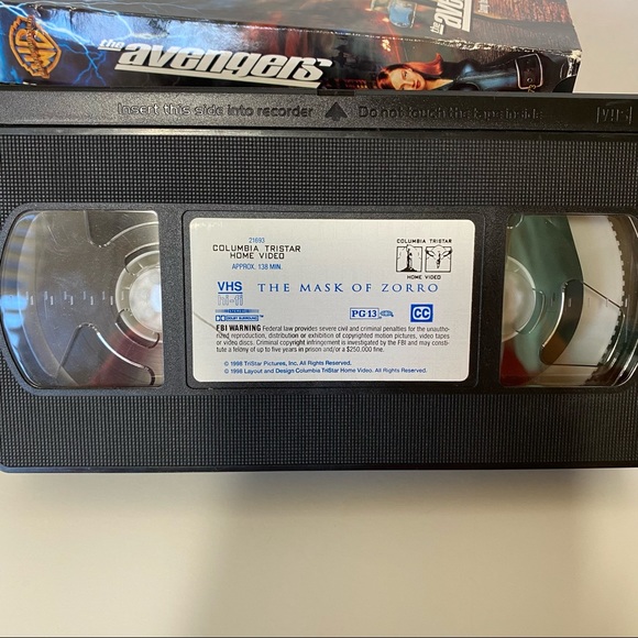 The Mask of Zorro, Cintage VHS, works well - Picture 5 of 5